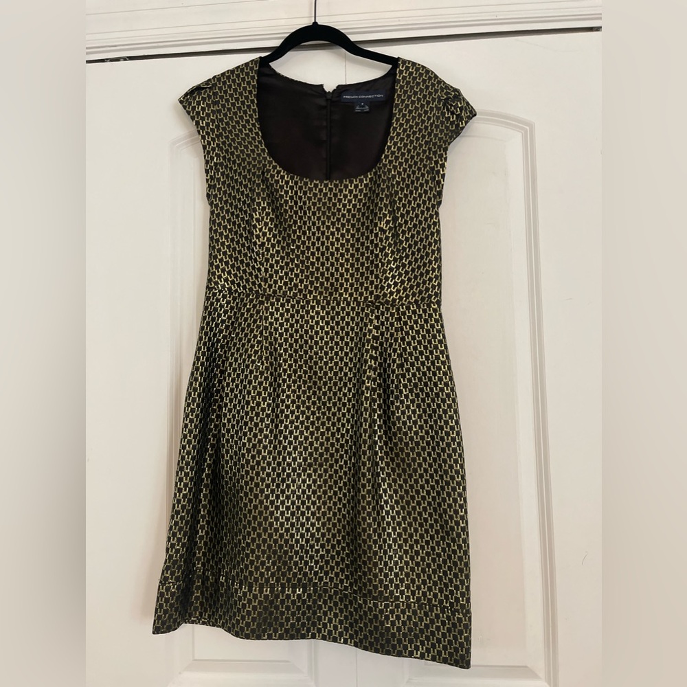 FRENCH CONNECTION - square neck dress